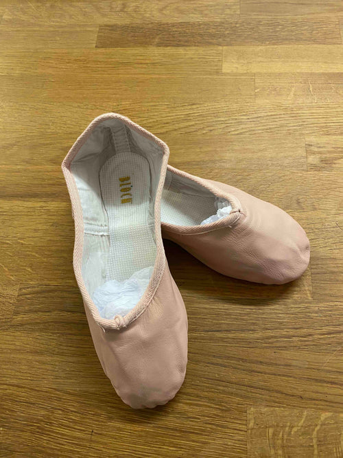 Bloch Split Sole Leather Ballet Shoe S0202L