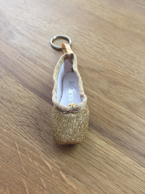 So Danca Pointe Shoe Keyring KCE01