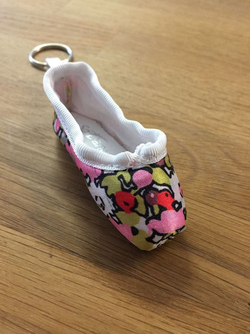 So Danca Pointe Shoe Keyring KCE01